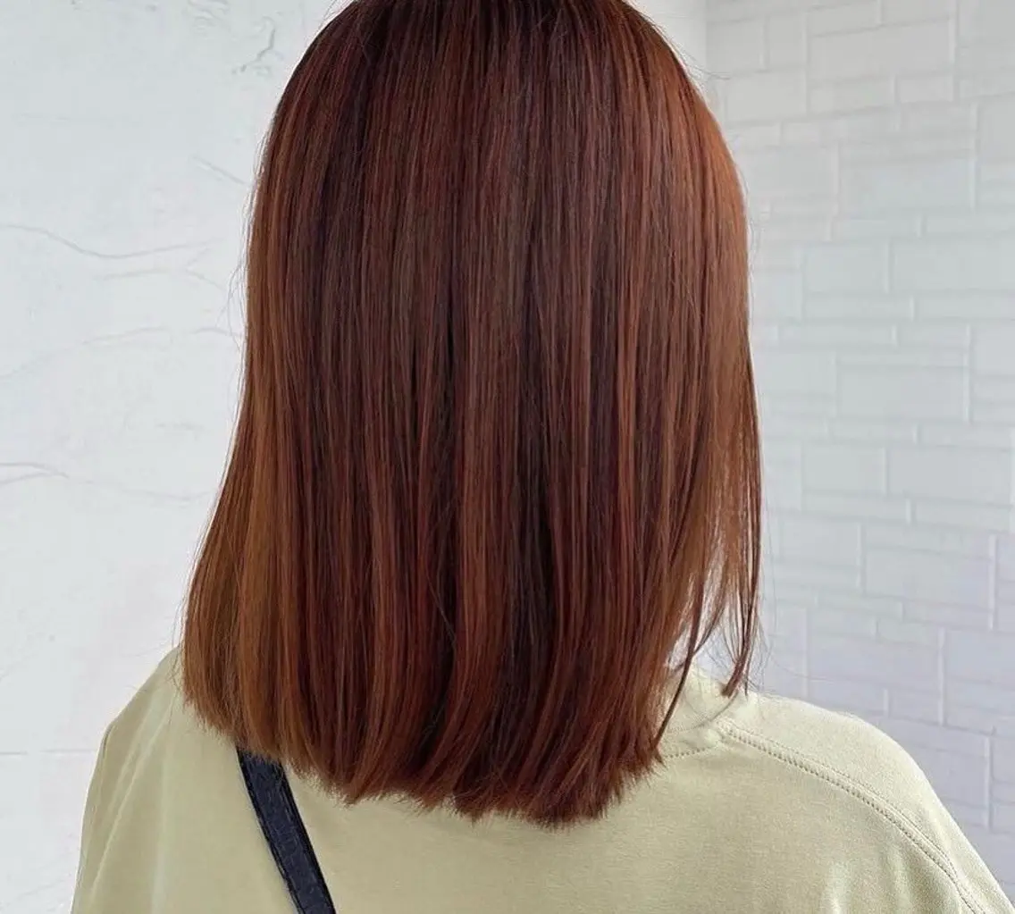 カラー 透明感カラー 白石 心愛のヘアスタイル