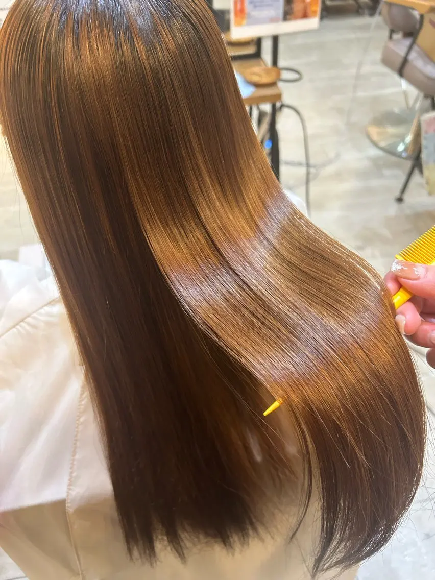 ロング 縮毛矯正 白石 心愛のヘアスタイル