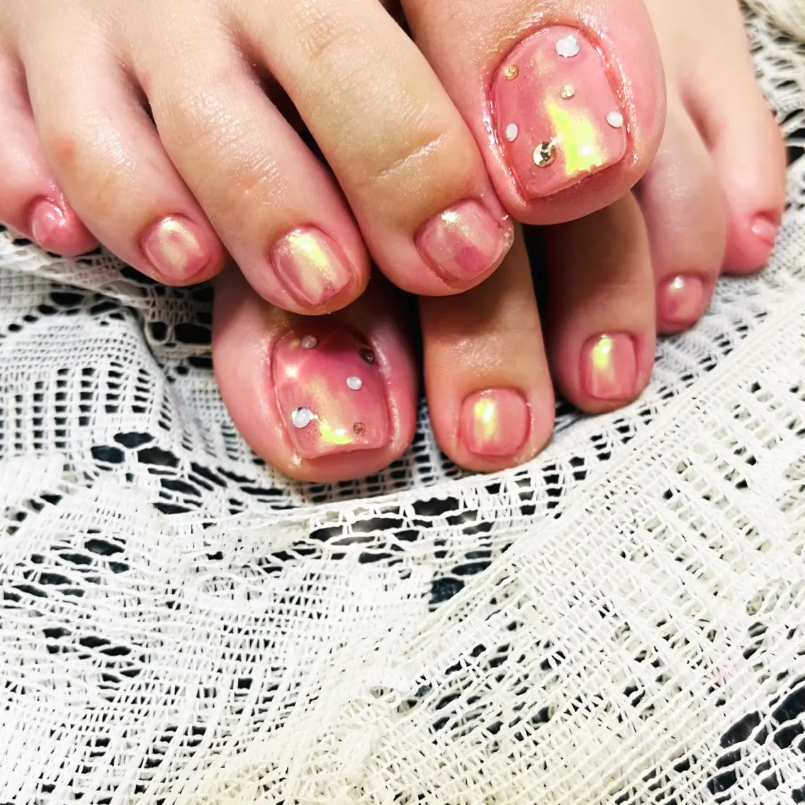 ネイル オーロラネイル フットネイル ミラーネイル フットネイル ベテランネイル cnc nailのネイルデザイン