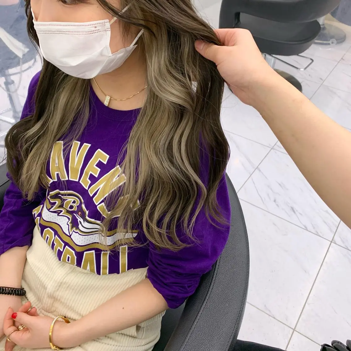 セミロング カラー ヘアアレンジ 🩵 JURI🩵のヘアスタイル