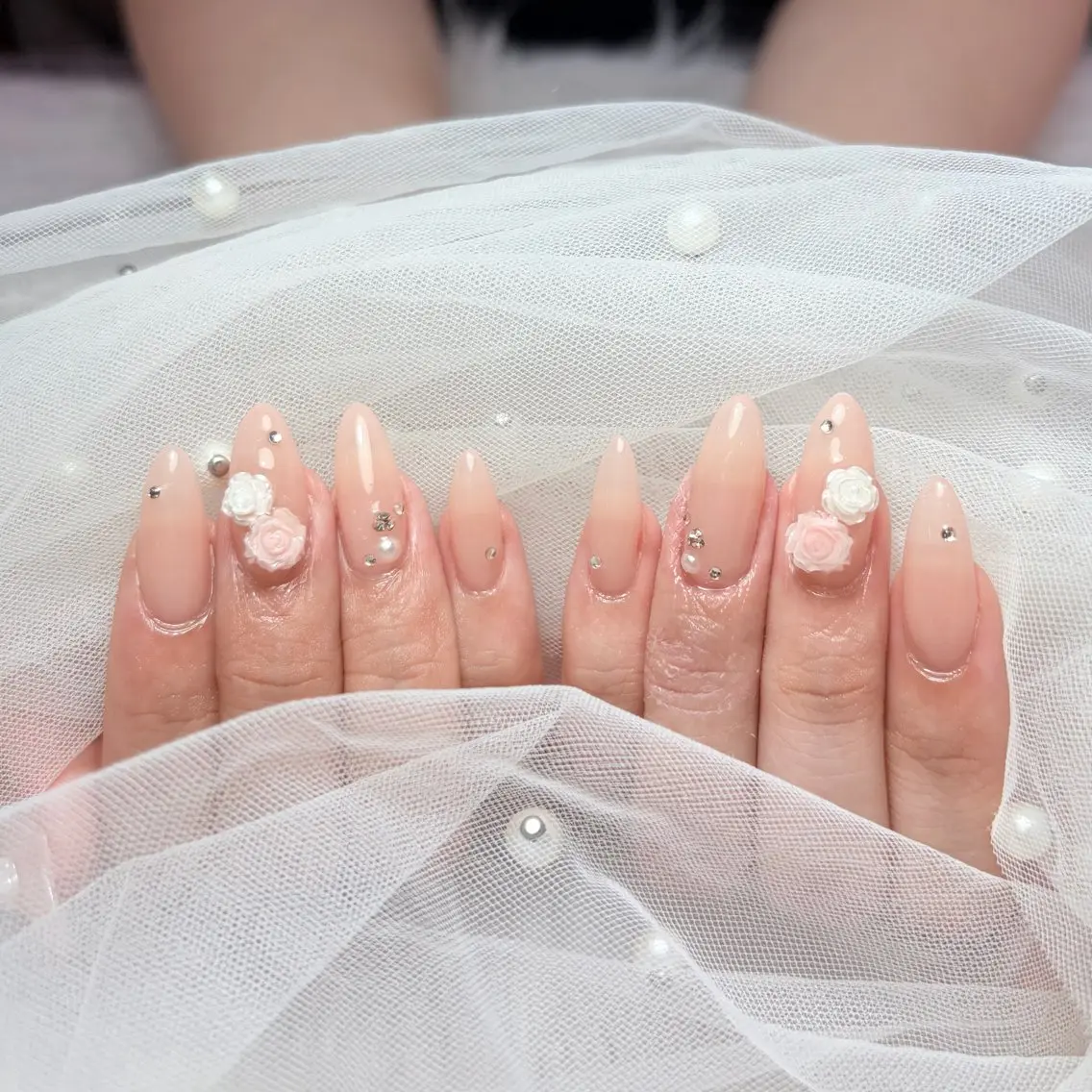 ネイル ハンドネイル 𝐴𝑘𝑎𝑟𝑖 🤎のネイルデザイン