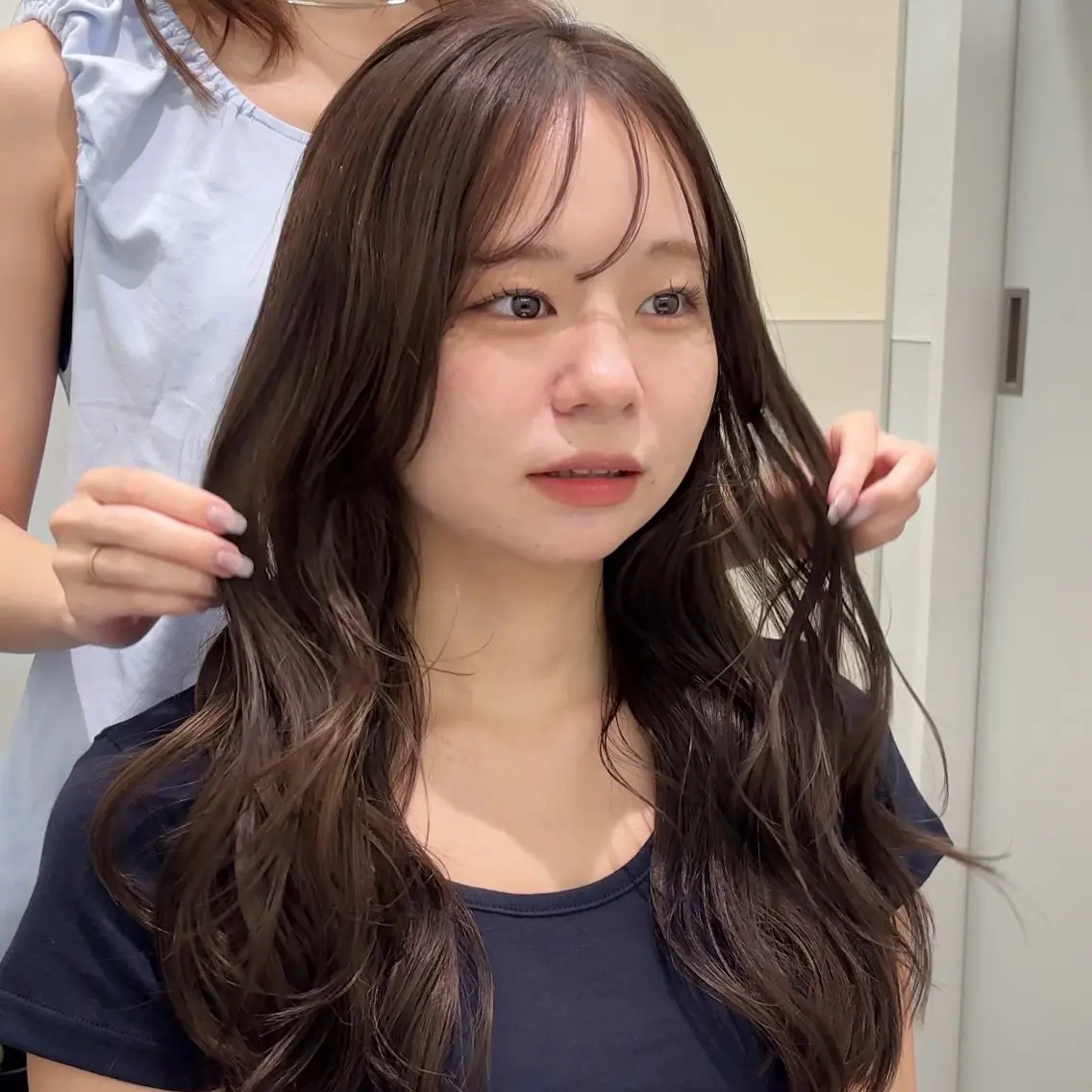ロング カット ヘアカラー トリートメント 盛れる透明感カラー momokaのヘアスタイル