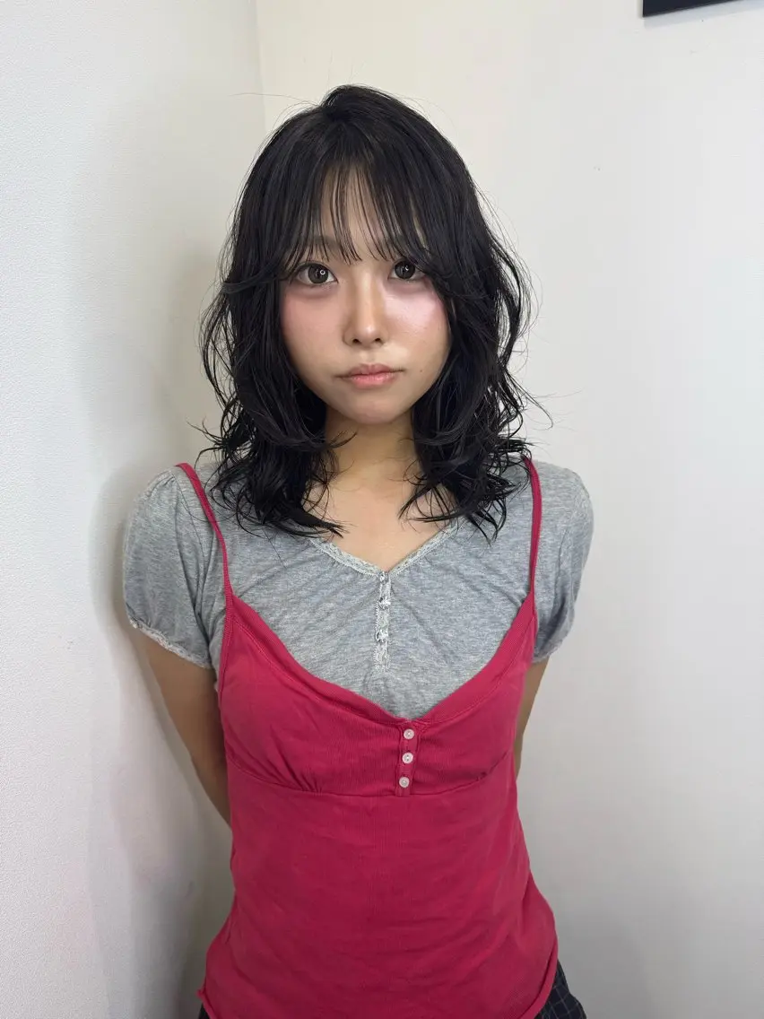 ミディアム ミディアムパーマ レイヤーカット レイヤーカット/ りゅうごんのヘアスタイル
