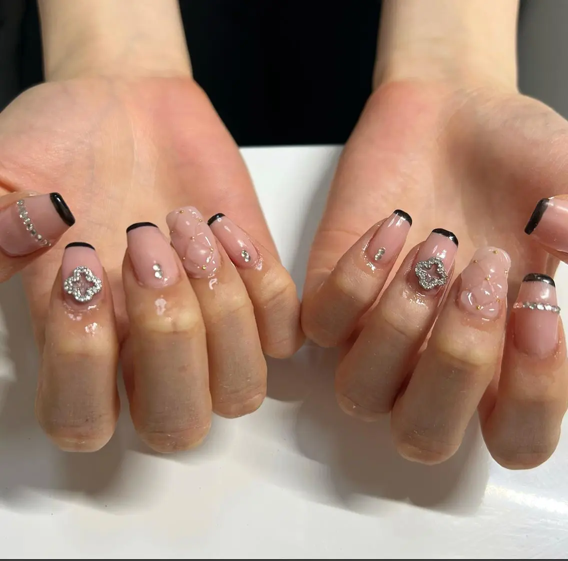 自爪10本デザイン ＋ フットネイルの写真
