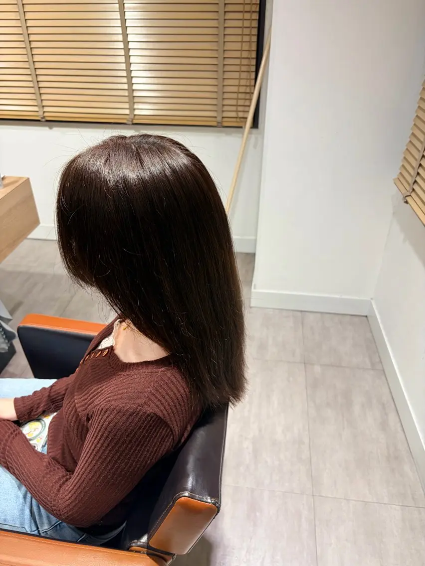 カラー ヘアカラー 茂呂 俊吾のヘアスタイル
