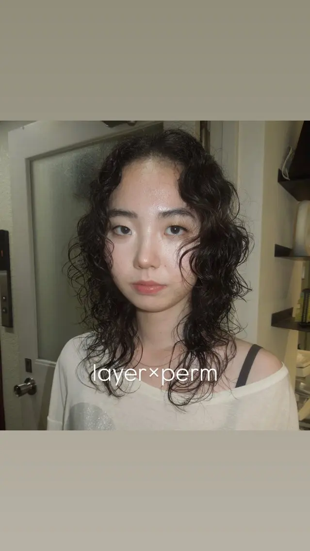 ミディアム パーマ ミディアムパーマ くせ毛 カット パーマ トリートメント タマキ/ パーマ/Wカラーのヘアスタイル