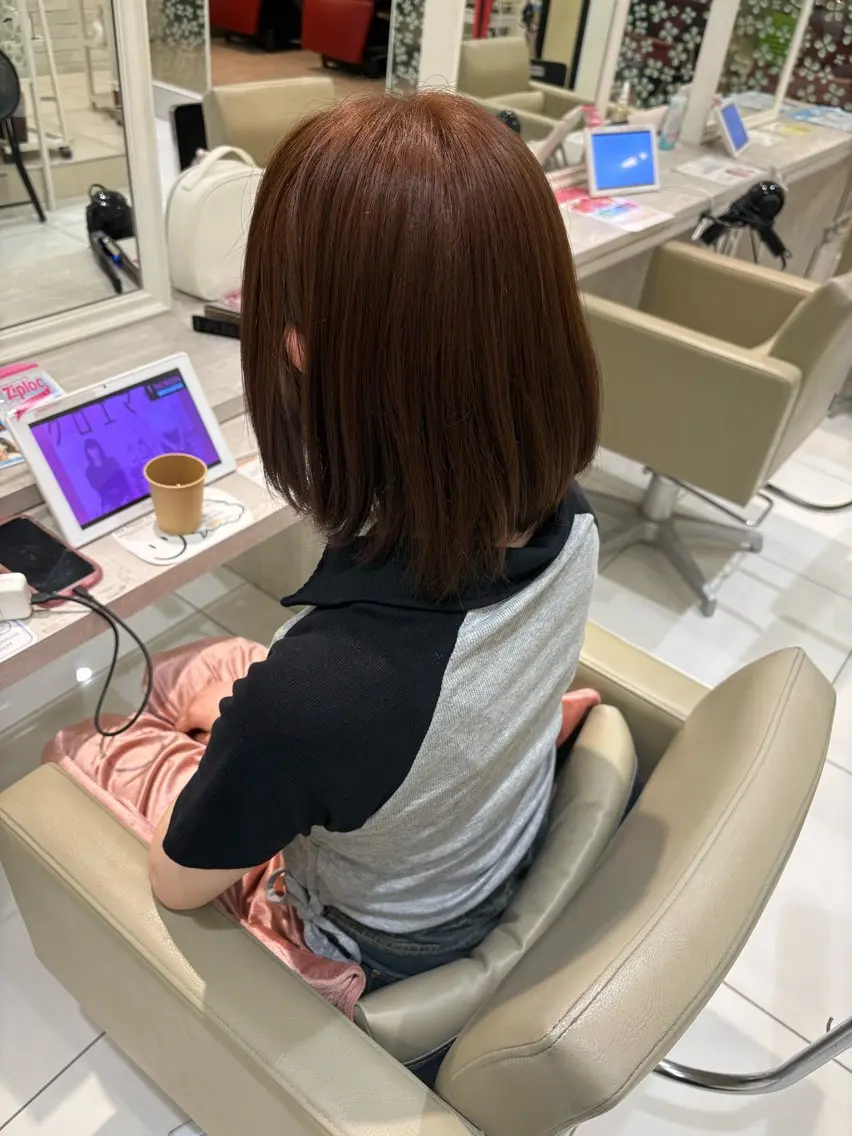ショート カラー ヘアカラー 羽山 宇宙のヘアスタイル