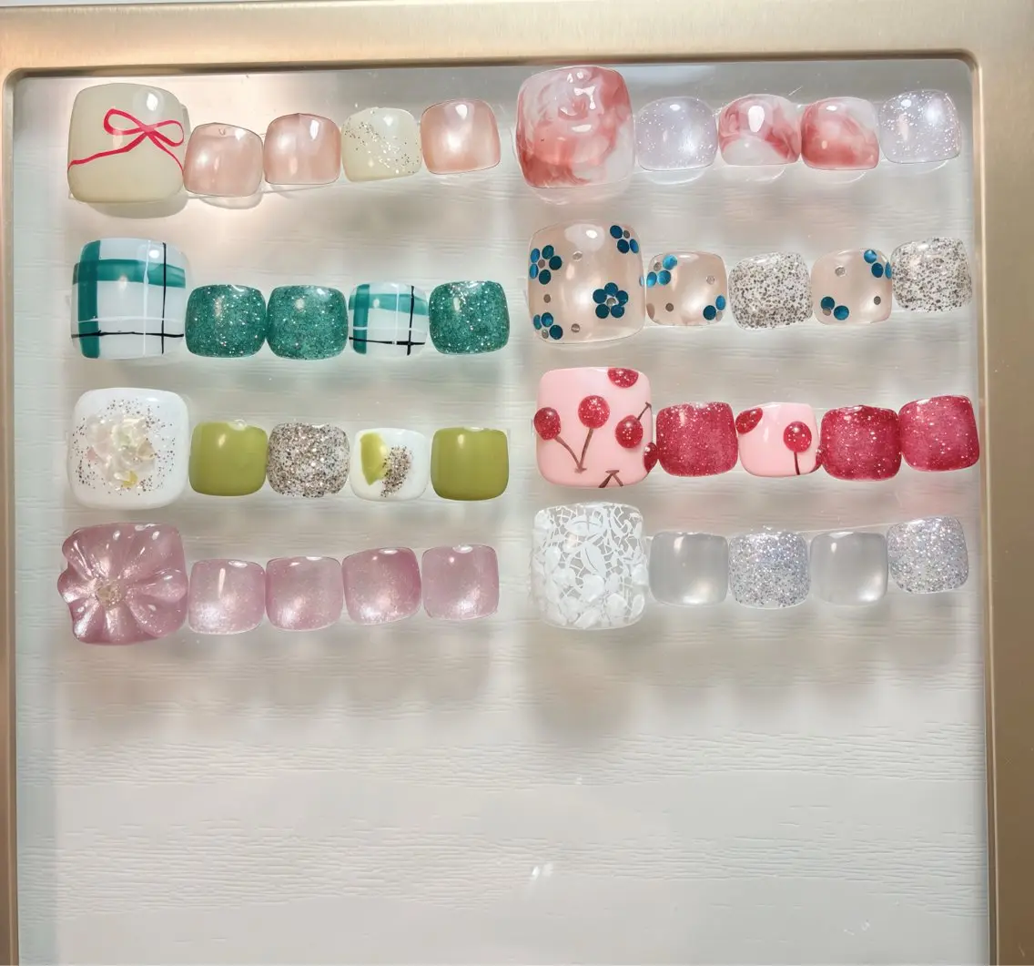 ネイル フットネイル 氷ネイル・うるうるネイル マグネットネイル メンズネイル ニュアンスネイル フットネイル nail salon anoneのネイルデザイン