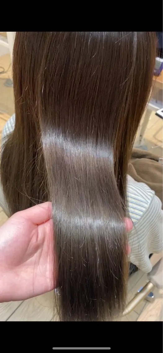 カラー 山口 夏代のヘアスタイル