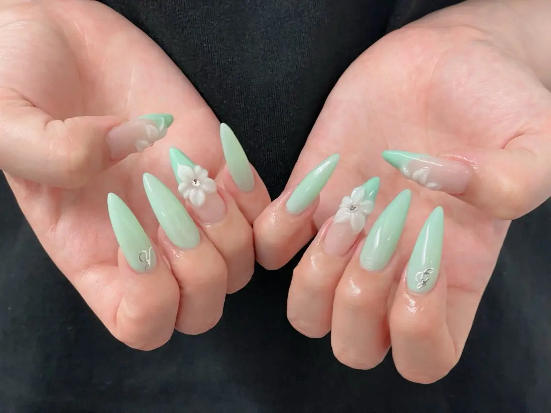 ネイル チークネイル 長さ出し フレンチネイル ジェルネイル 韓国ネイル 中野駅から2分 MEO NAILのネイルデザイン
