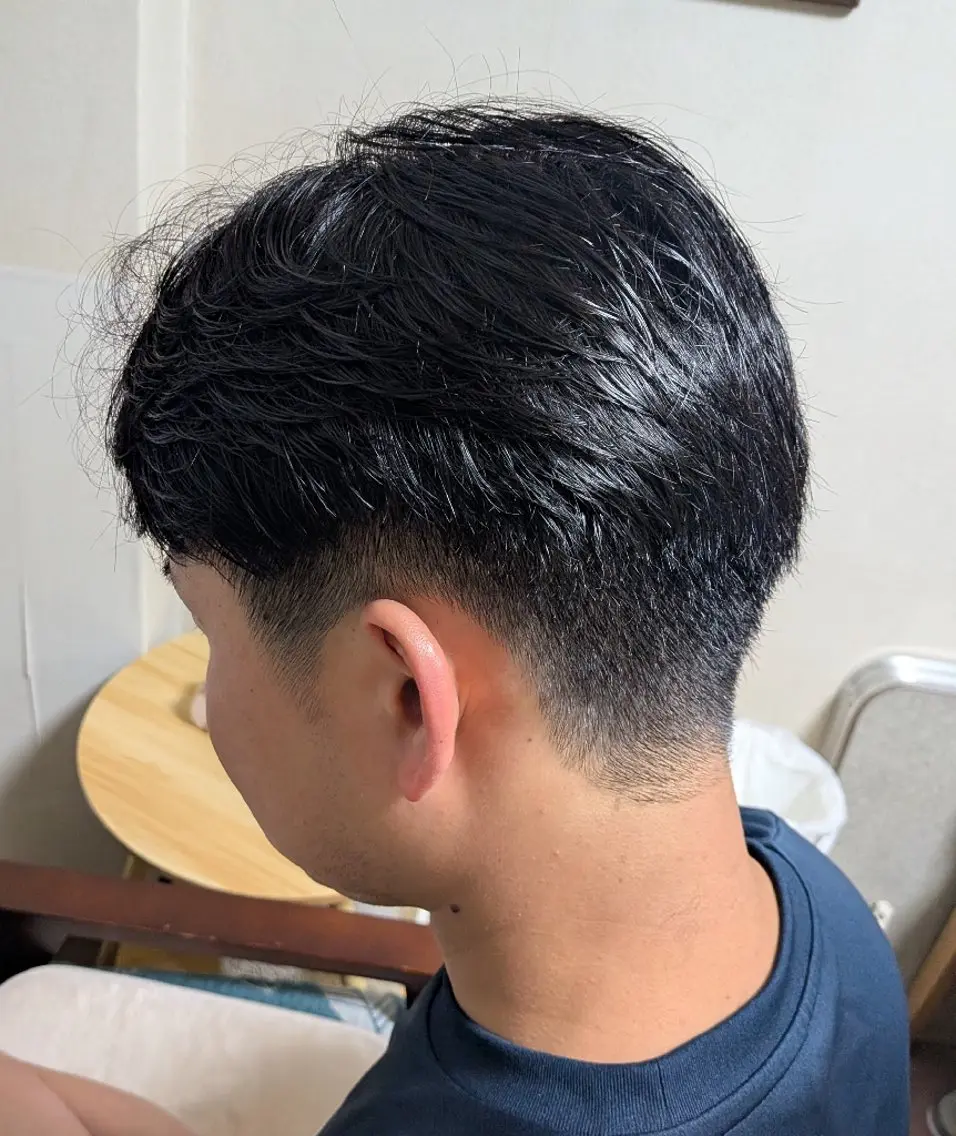 メンズ 岡本 浩子のヘアスタイル