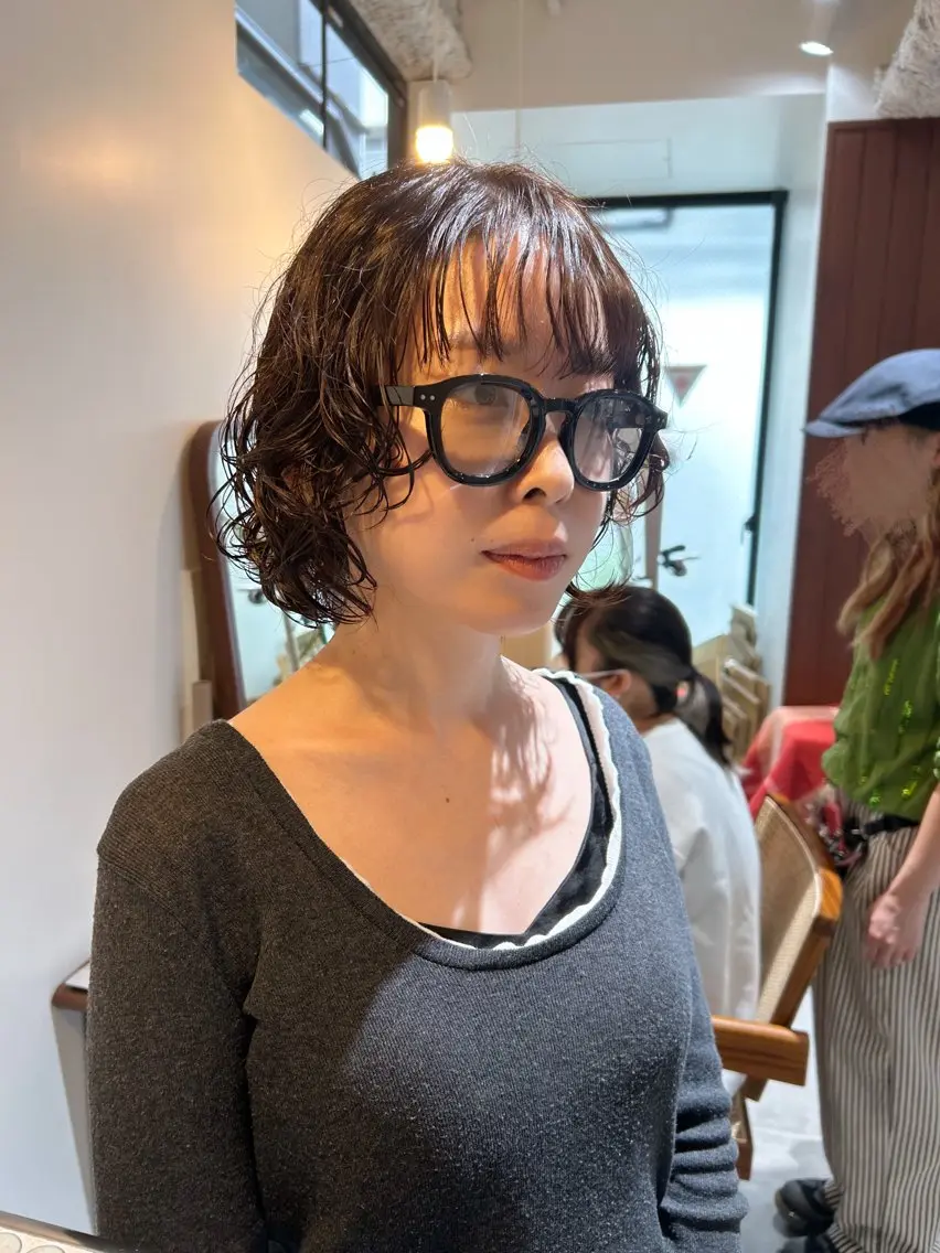 ミディアム カット パーマ トリートメント レイヤーカット🍃 カネコのヘアスタイル