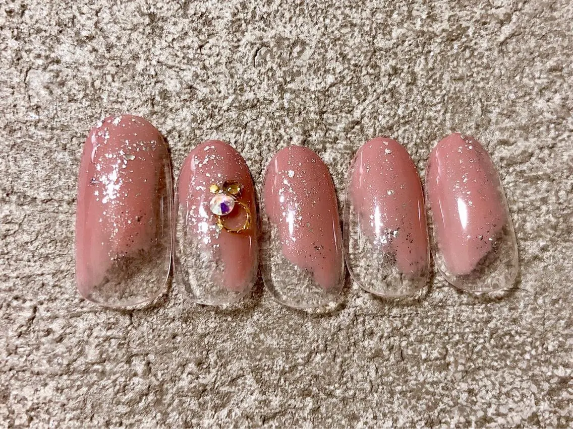 ネイル mogunail &blowのネイルデザイン