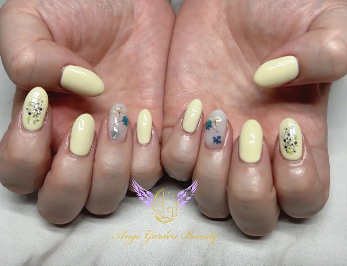 ネイル シンプルネイル ハンドネイル AngeGarden Beautymihoのネイルデザイン