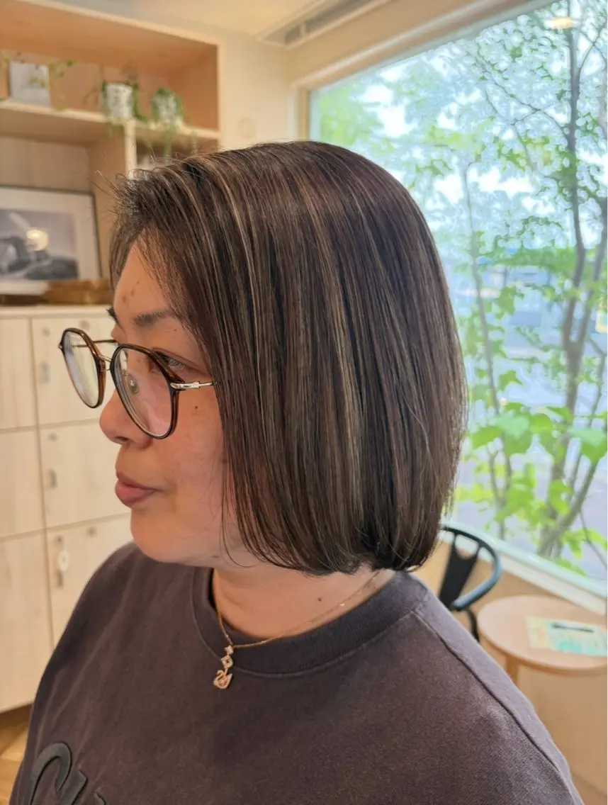 ショート 艶カラー✨ 河津さくらのヘアスタイル