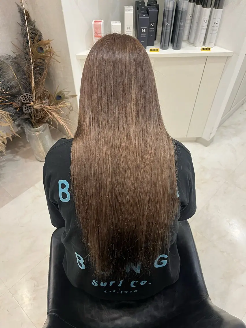 ロング ヘアカラー 橋本 聖菜のヘアスタイル