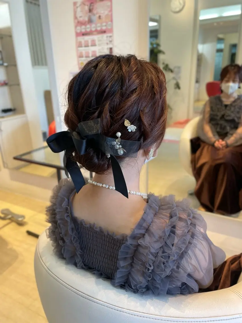 セミロング ヘアセット lachiq R+ カイトのヘアスタイル