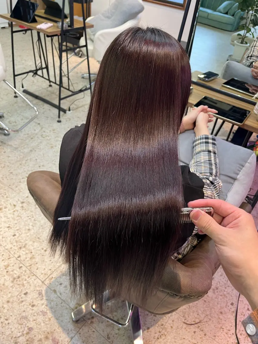 【SNSで話題🔥】髪質改善ストレート🇰🇷&ケアプロ使用トリートメント🫧の写真