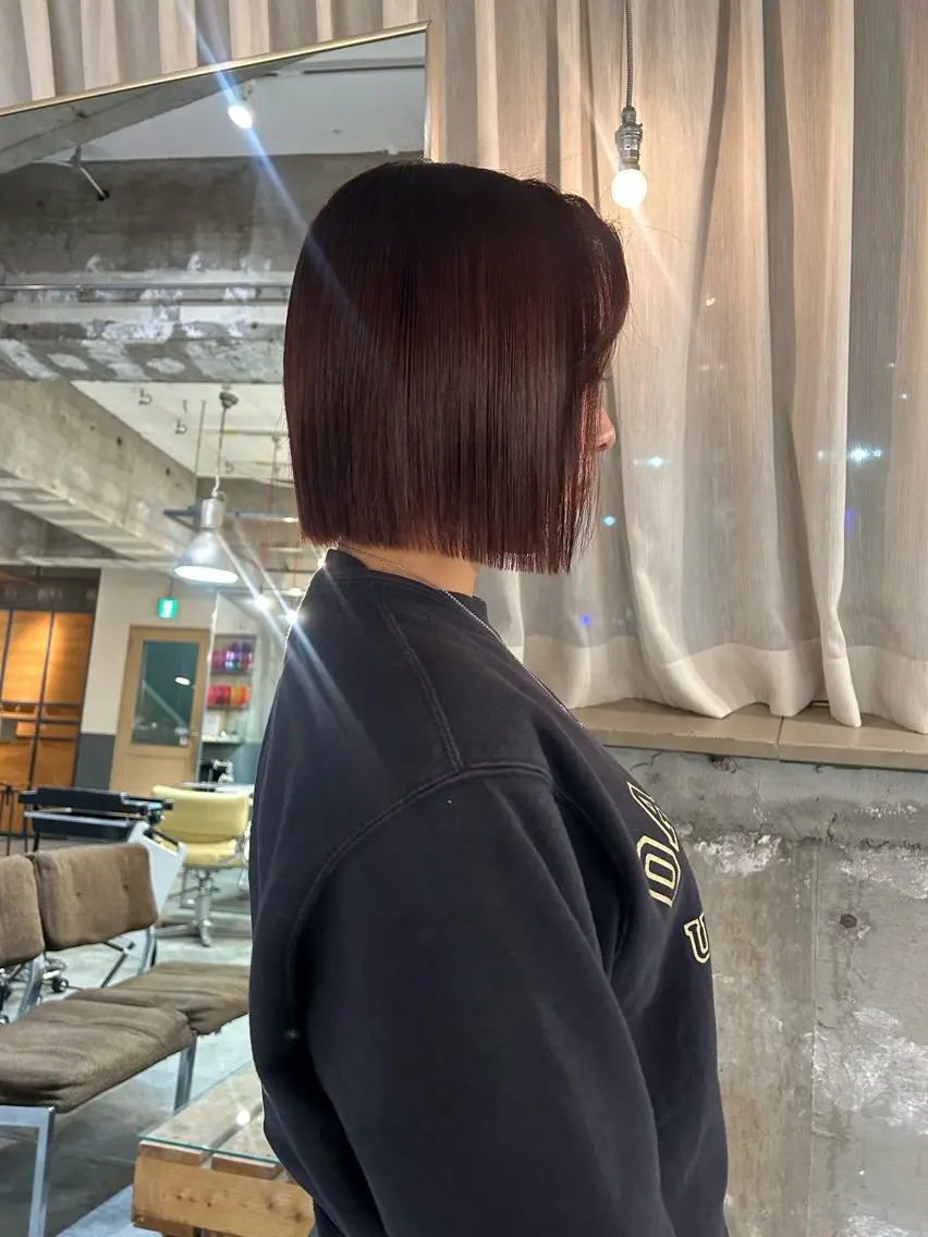 ミディアム カラー ボブ カット 海外レイヤー /NAGISAのヘアスタイル