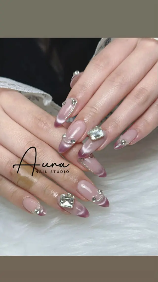 ネイル ハンドネイル Aura Nail HanNaのネイルデザイン
