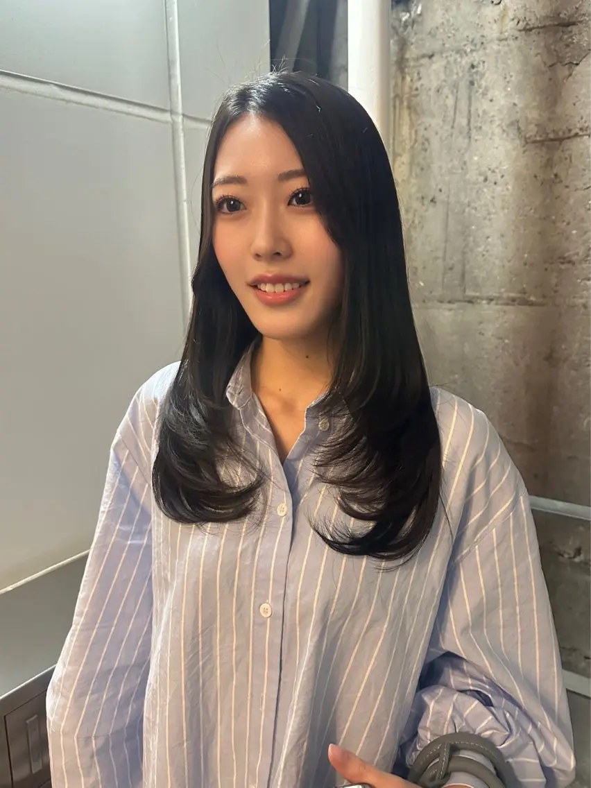 ロング カラー ヘアアレンジ ロングレイヤー 顔まわりレイヤー 韓国風ヘア レイヤーカット ロング カット ヘアカラー トリートメント 髪質改善/韓国風 レイヤー/田村祐樹のヘアスタイル