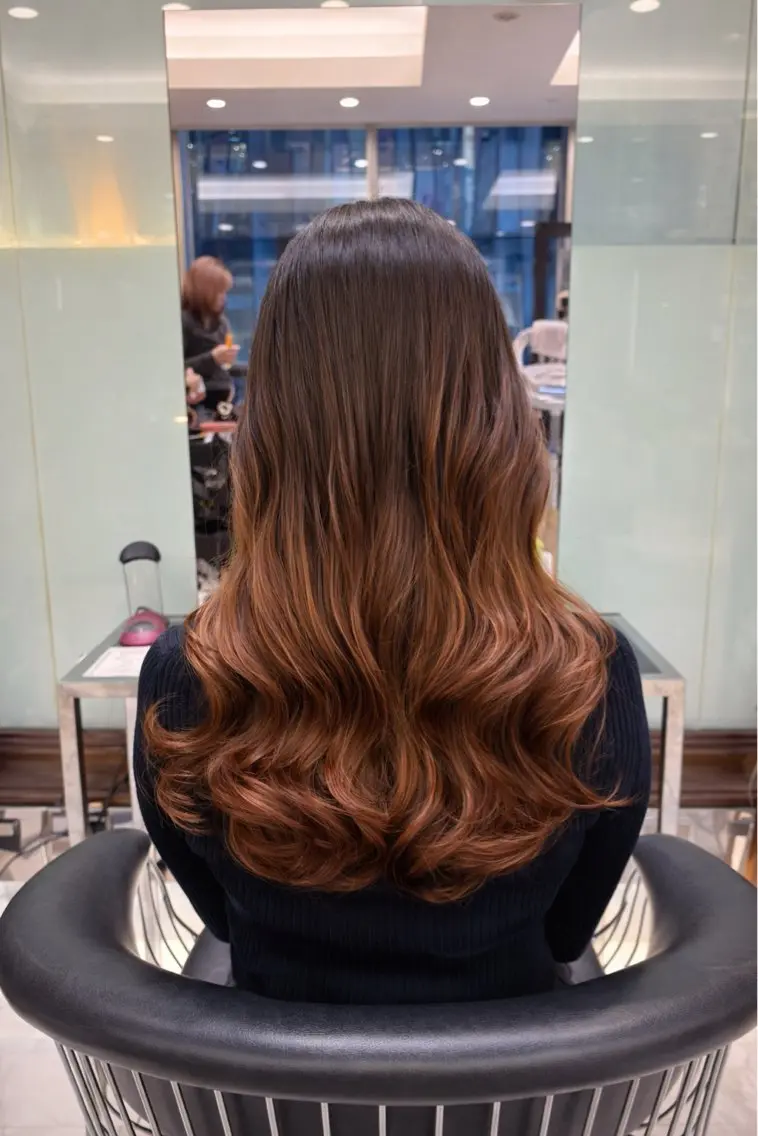 セミロング パーマ カット パーマ 韓国っぽ水光肌カラー マンツーマン🫧なおのヘアスタイル