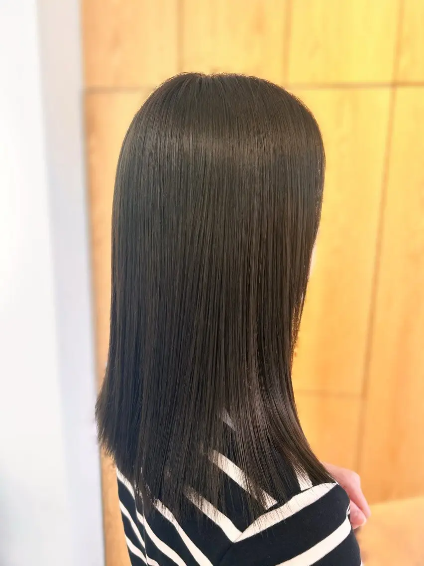 カラー ベージュカラー オリーブベージュ カット ヘアカラー トリートメント ルネ北千住店 Rinoのヘアスタイル