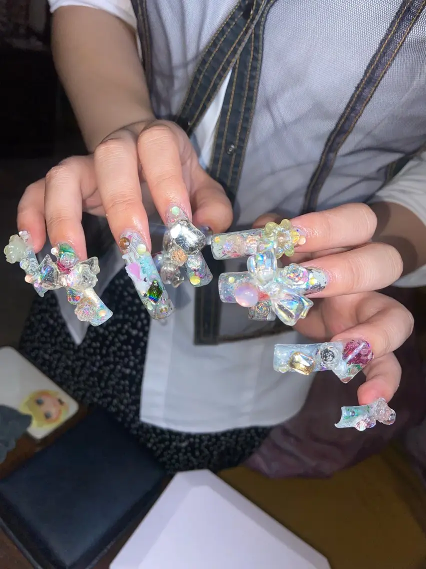 ネイル アートネイル CHISATO 🍀*゜のネイルデザイン