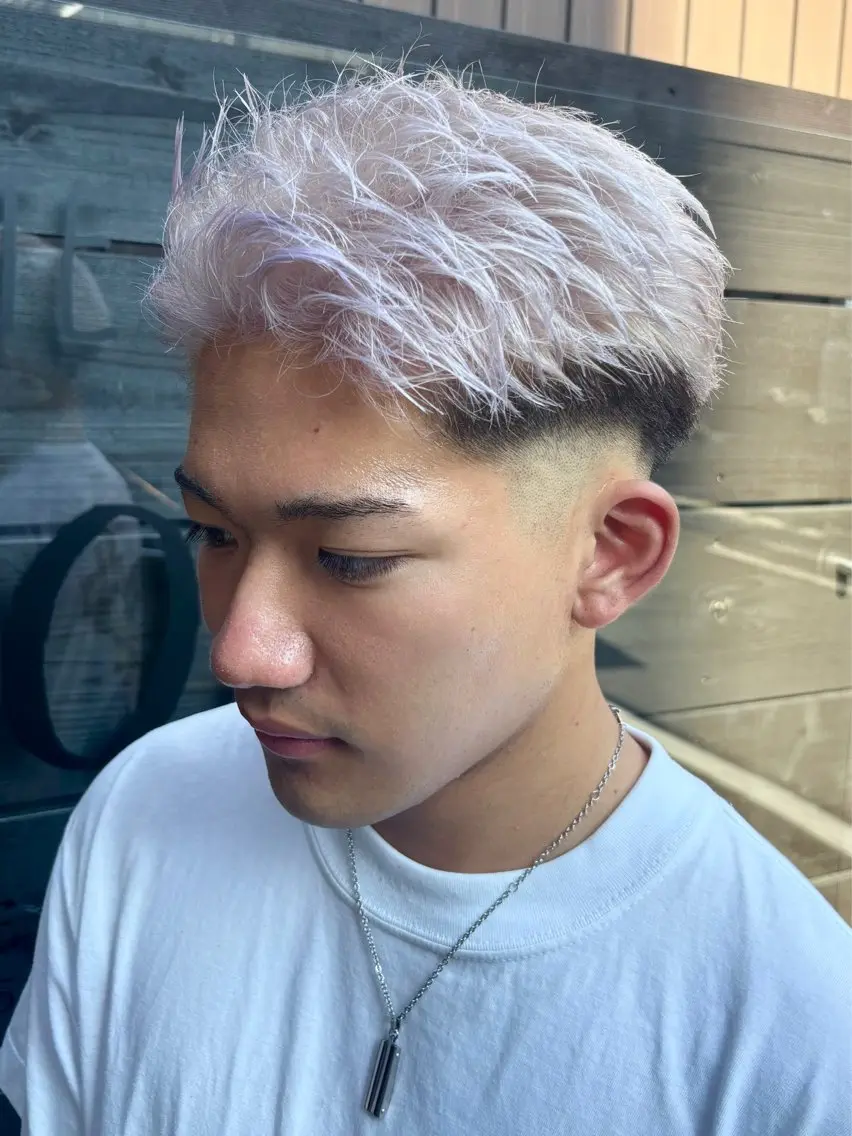 ショート メンズ フェードカット カット ヘアカラー トリートメント RAIA💎メンズ パーマ&ブリーチ💎のヘアスタイル