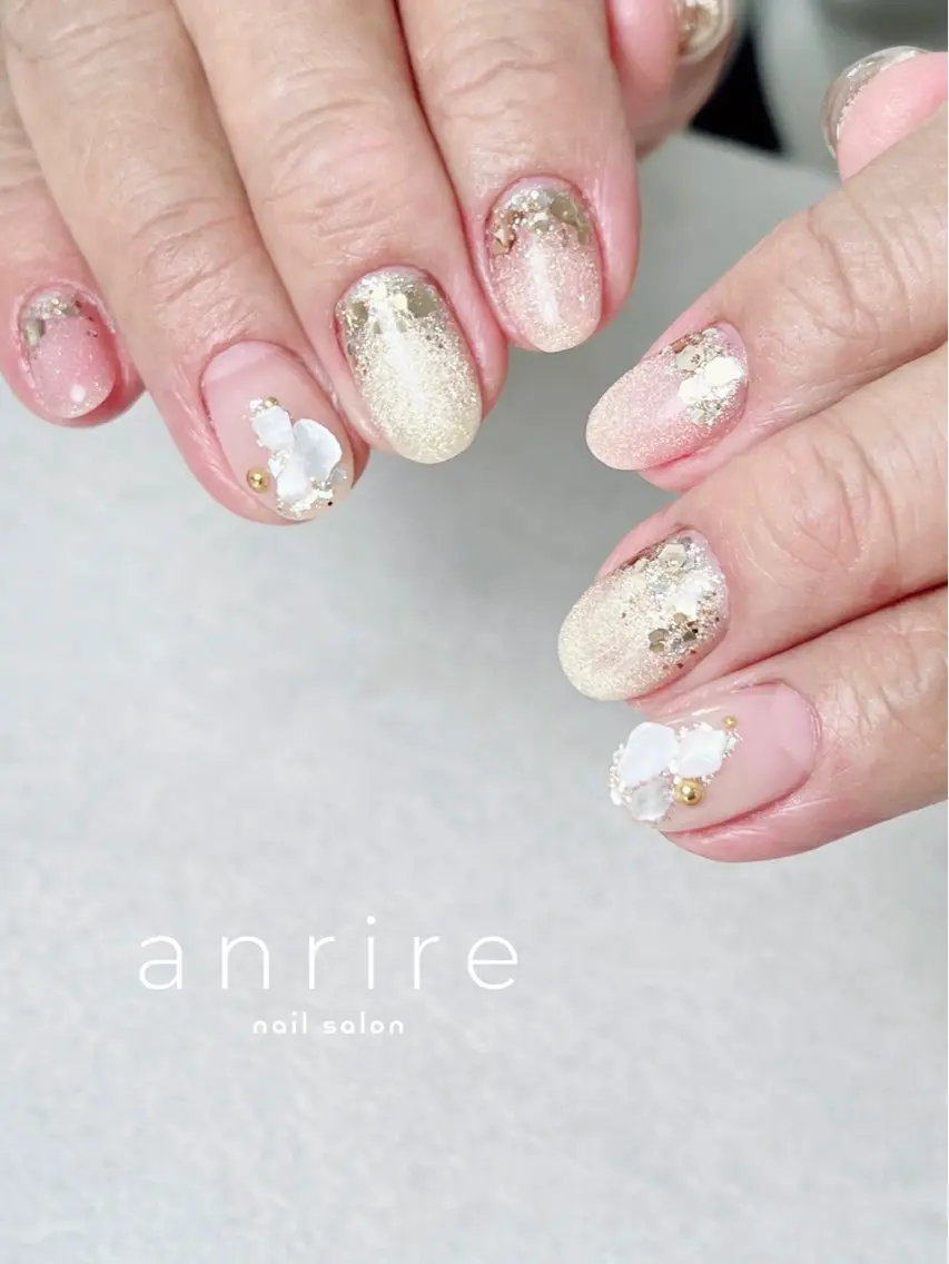 ネイル ジェルネイル キラキラネイル ラメ(グリッター) マグネットネイル オフィスネイル nailsalon anrireのネイルデザイン