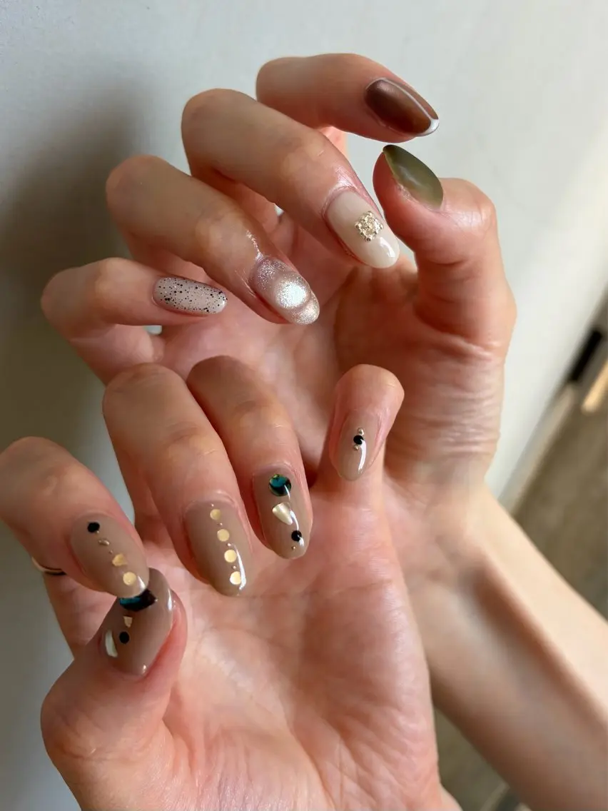 ネイル ハンドネイル Manon Hikariのネイルデザイン