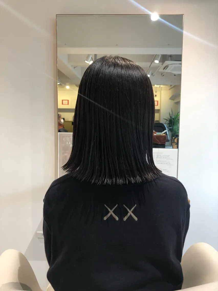 ミディアム 切りっぱなしボブ ボブ トリートメント soy kufu 川勝のヘアスタイル