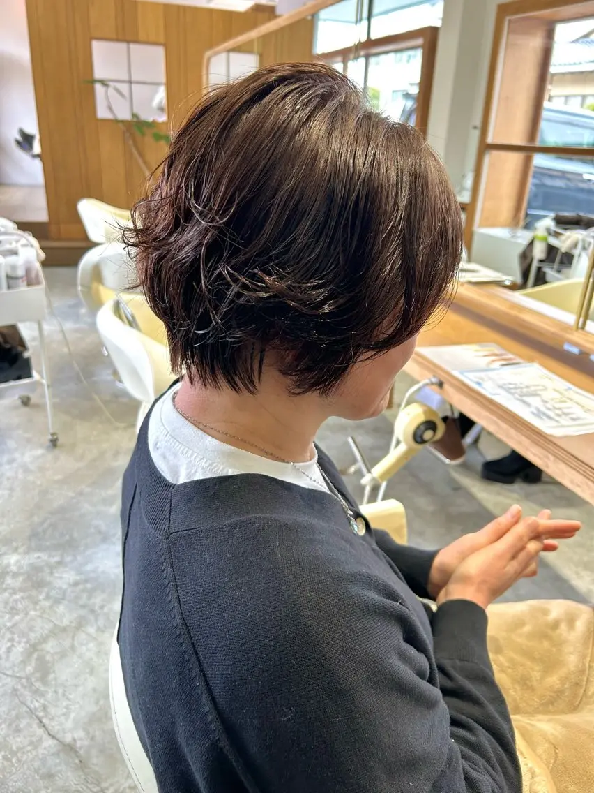 ショート カラー パーマ ブリーチ ブリーチなしカラー ショートヘア トリートメント カット ヘアカラー 佐藤 悠生 メンズパーマ.カットのヘアスタイル