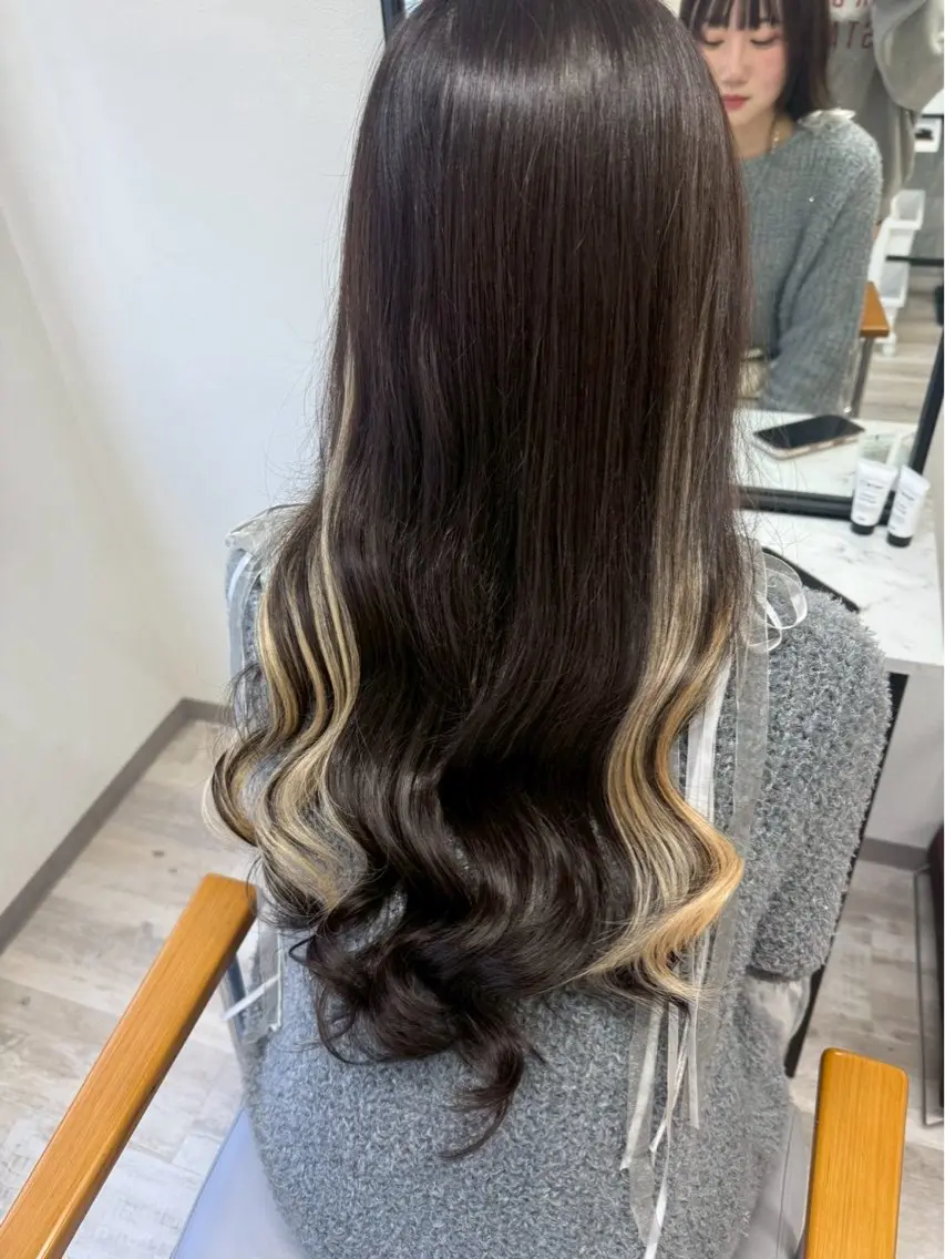 ロング エクステ uiki シールエクステのヘアスタイル
