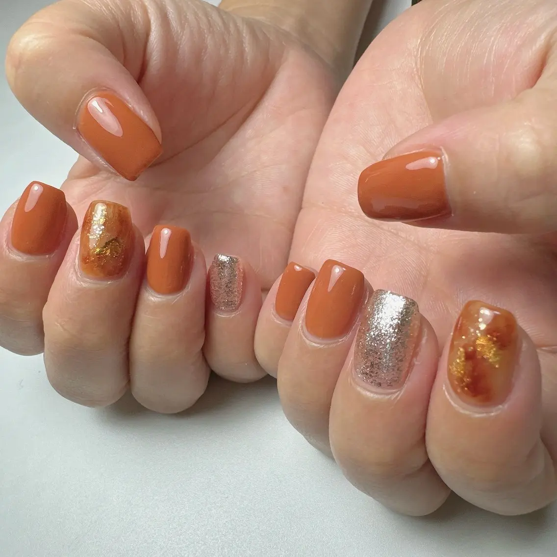 ネイル べっ甲ネイル 白日-hakubi nail-のネイルデザイン