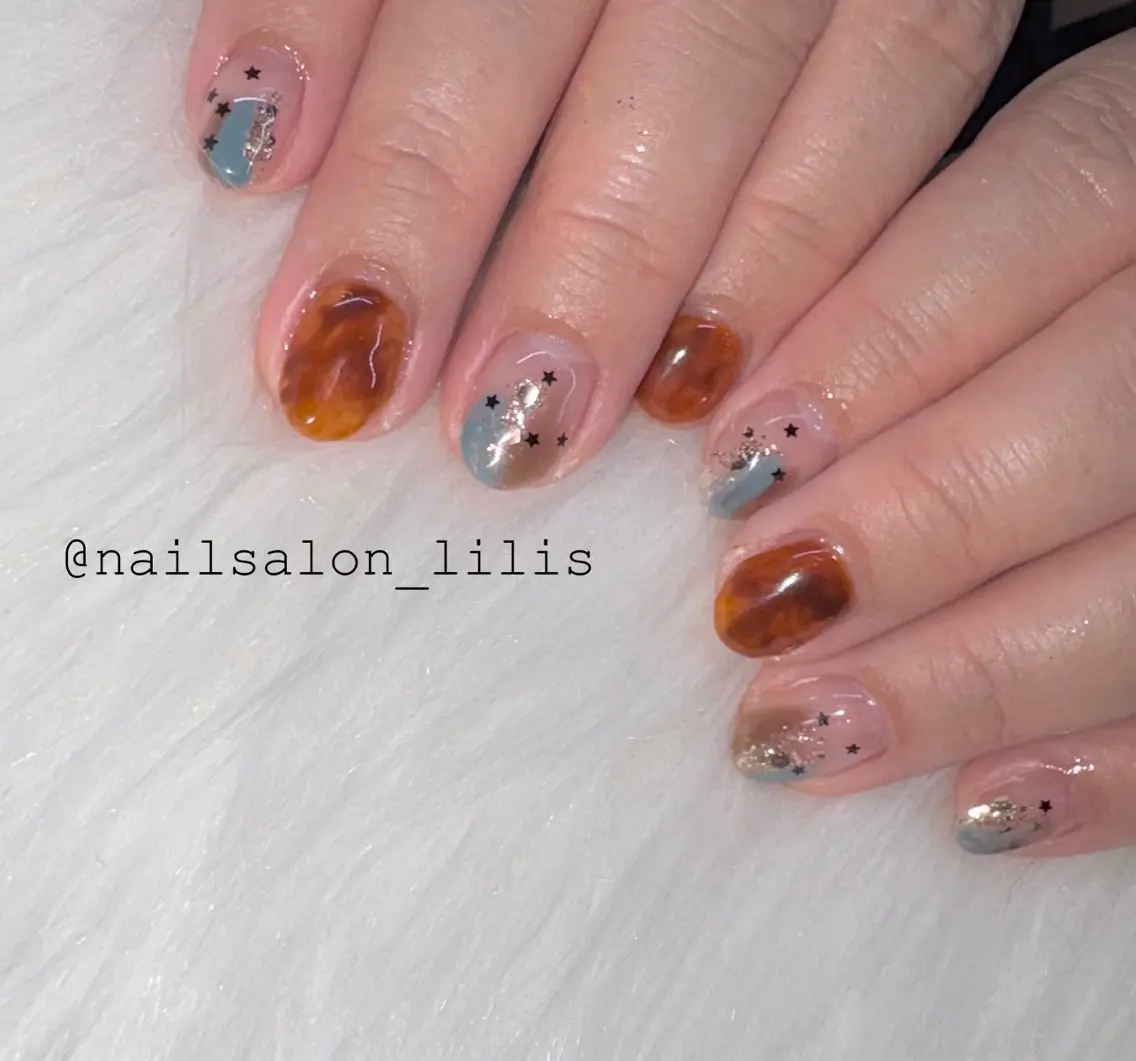 ネイル べっ甲ネイル ハンドネイル nailsalon Lilisのネイルデザイン