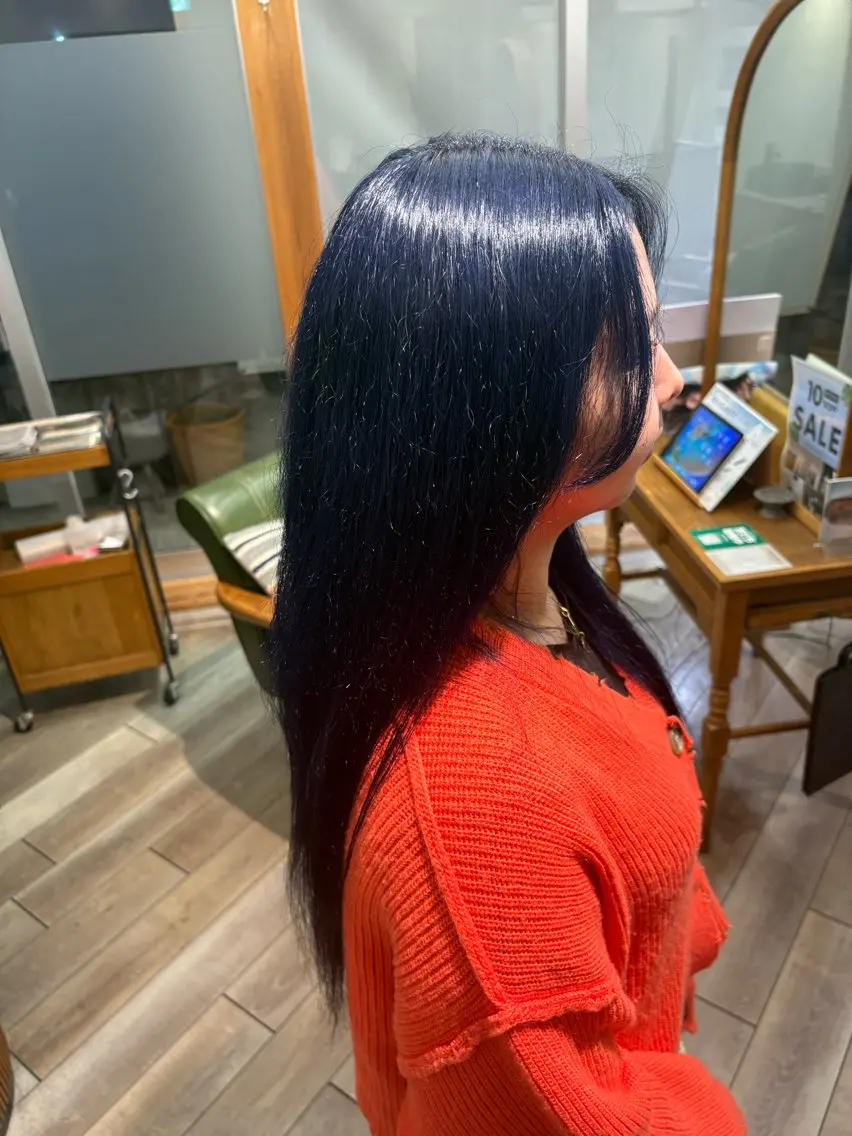 ロング カラー ヘアカラー トリートメント 鮫島海斗☆レイヤー☆ ケアブリーチのヘアスタイル