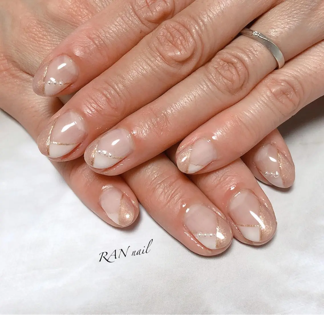 ネイル 入学式 フレンチネイル 卒業式 オフィスネイル ホワイト RAN nailのネイルデザイン