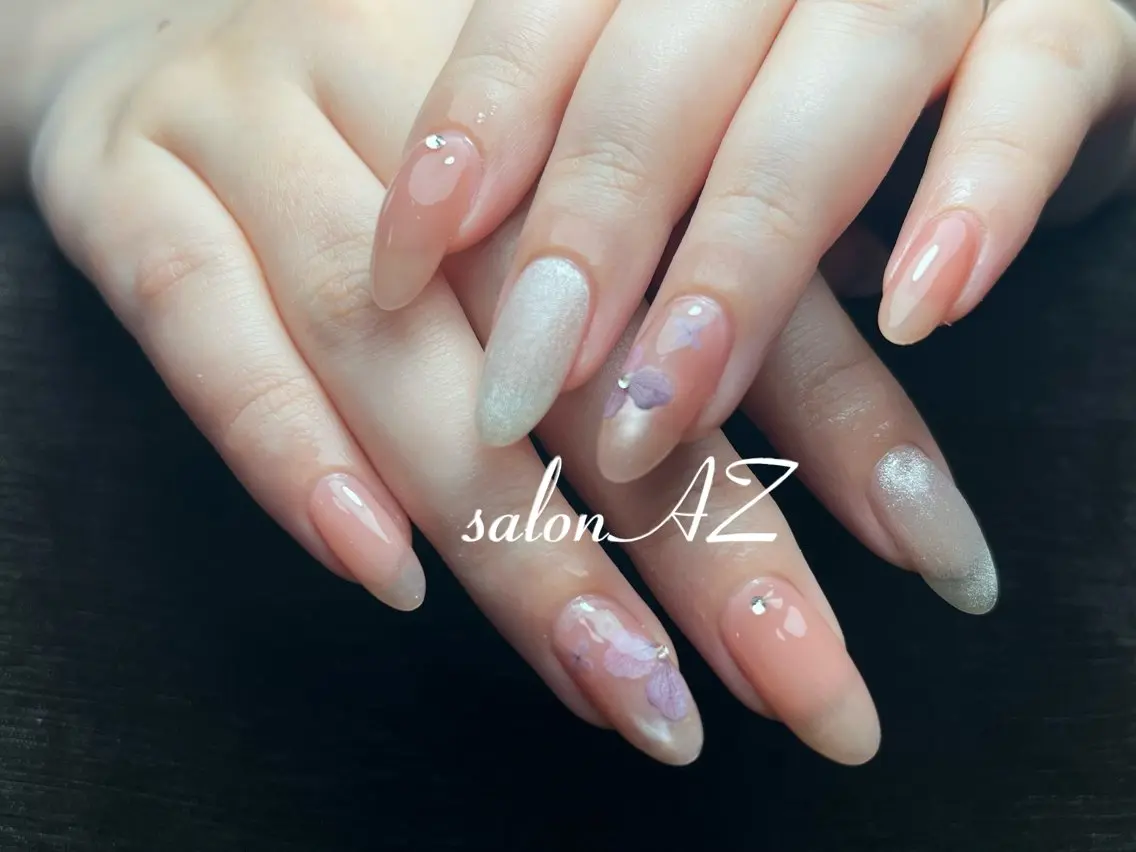 ネイル アートネイル 長さ出し フットネイル フレンチネイル ジェルネイル ハンドネイル salon AZのネイルデザイン