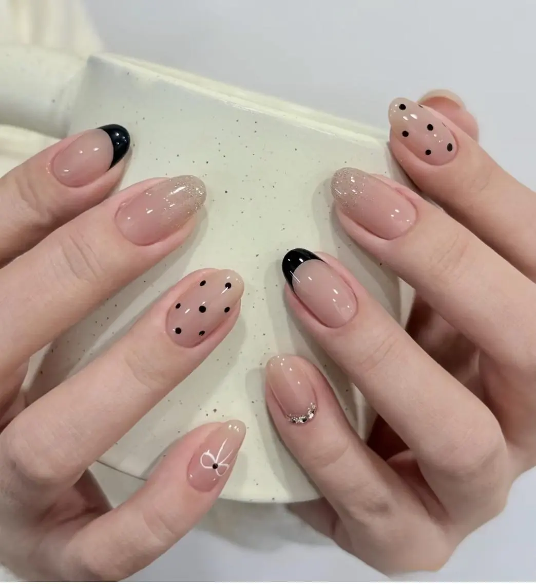 ネイル ハンドネイル ハンドケア MoonNail SALONのネイルデザイン