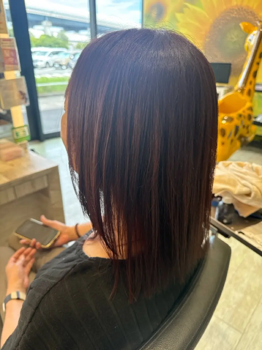 セミロング NYNY四條畷 嶌野衣純のヘアスタイル