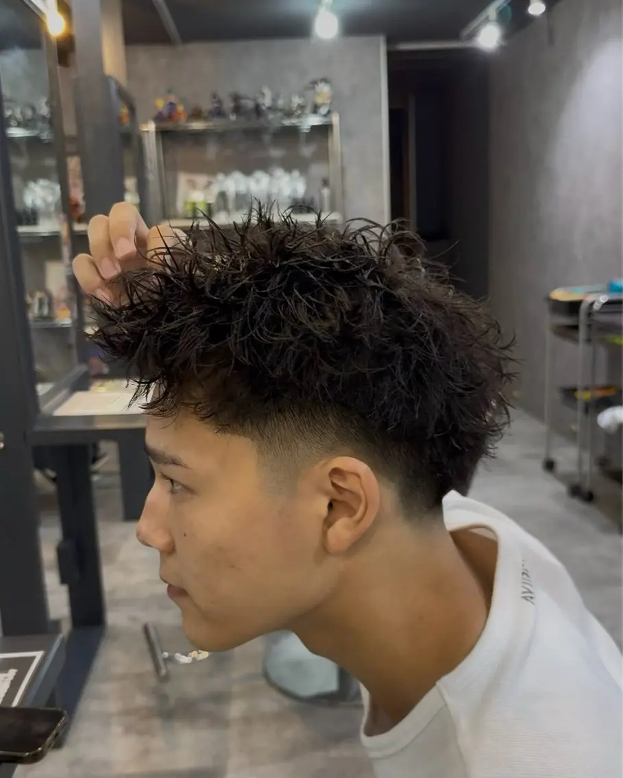 ショート パーマ メンズ メンズパーマ ユイ【メンズパーマ】 🔥パーマモデル募集のヘアスタイル