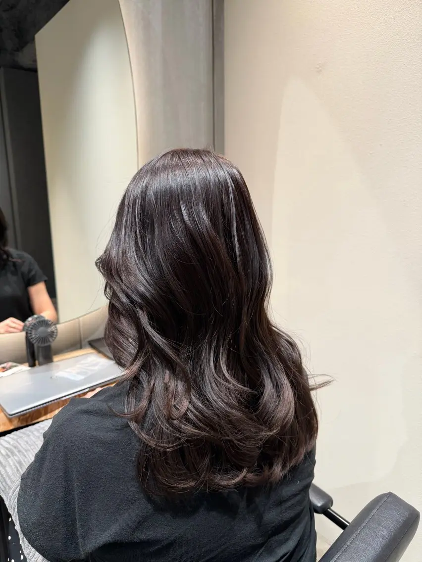 カラー ベージュカラー ヘアカラー 加賀美 幸乃のヘアスタイル