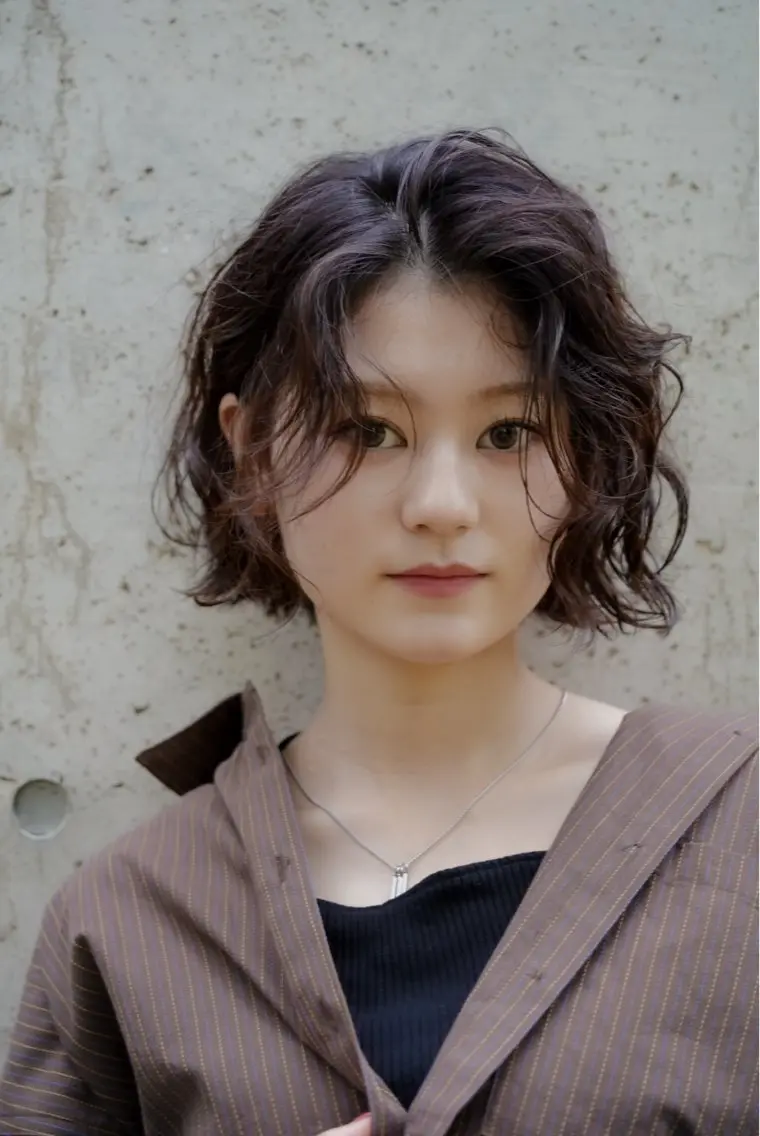ショート 切りっぱなしボブ ボブ plus HAIR いずみのヘアスタイル