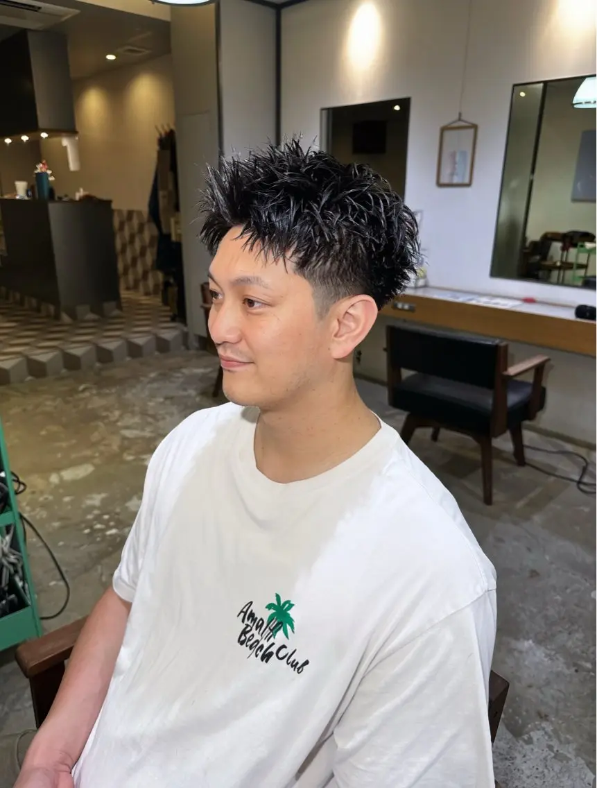 メンズ アップバング ビジネス 刈り上げ カット AIRI 🐈‍⬛のヘアスタイル