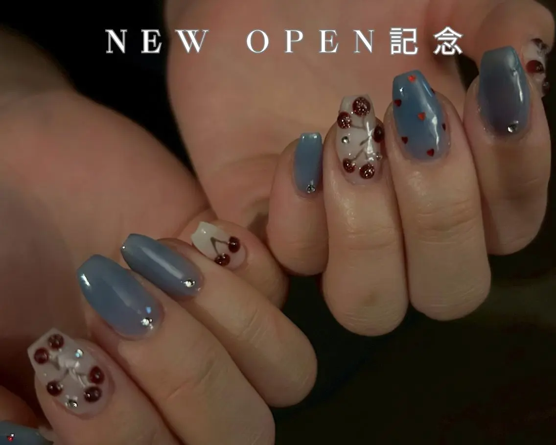 ネイル オーロラネイル ボルドー クリアネイル ドット フラッシュネイル ハンドネイル melt./Ono ガーリー/ワンホンのネイルデザイン