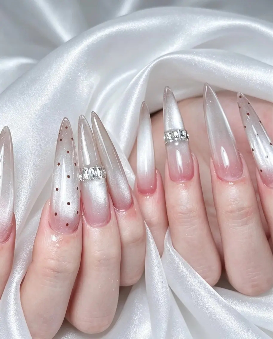 ネイル ハンドネイル ハンドケア 【ENサロン】 Rei🎀Nailのネイルデザイン