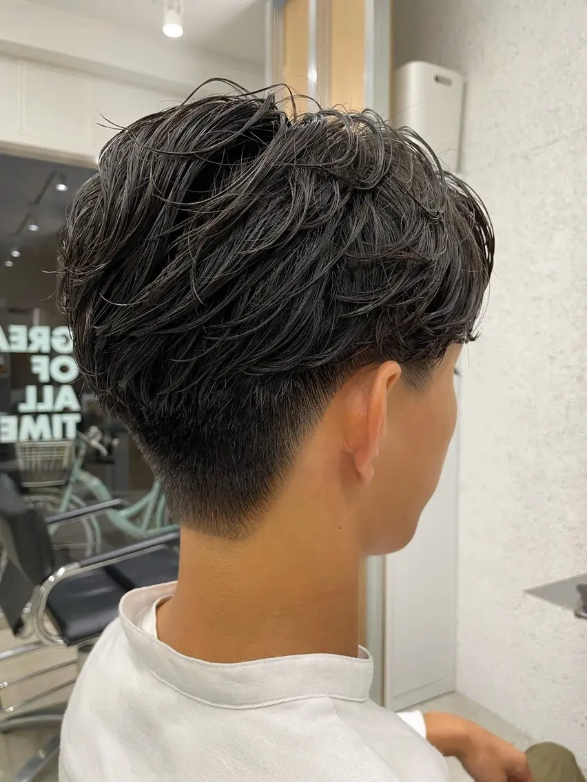 【メンズ限定】カット+パーマ+眉カット+シャンプーの写真