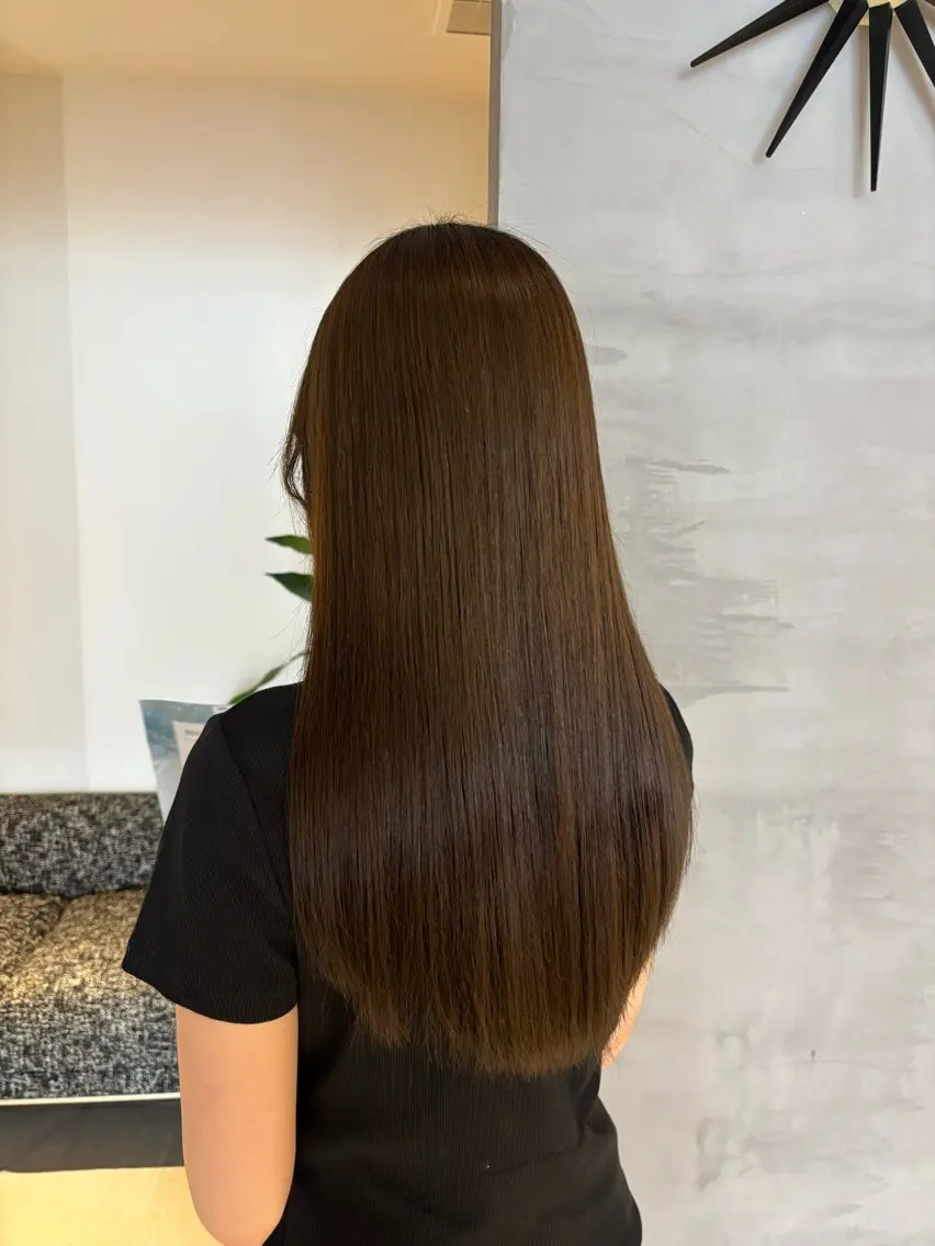 ロング カット ヘアカラー KAREN(ému) 伏見/カットモデルのヘアスタイル