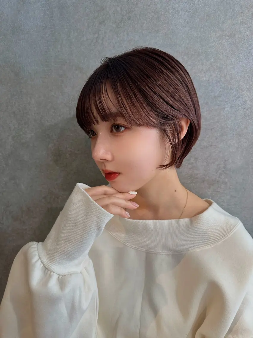 ショート カラー ヘアカラー 上品な透明感カラー 🫧renのヘアスタイル